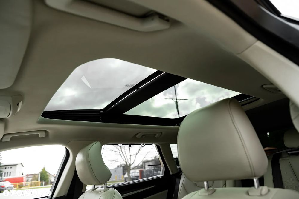 Ford Mondeo 2.0 EcoBoost ST-Line - 30