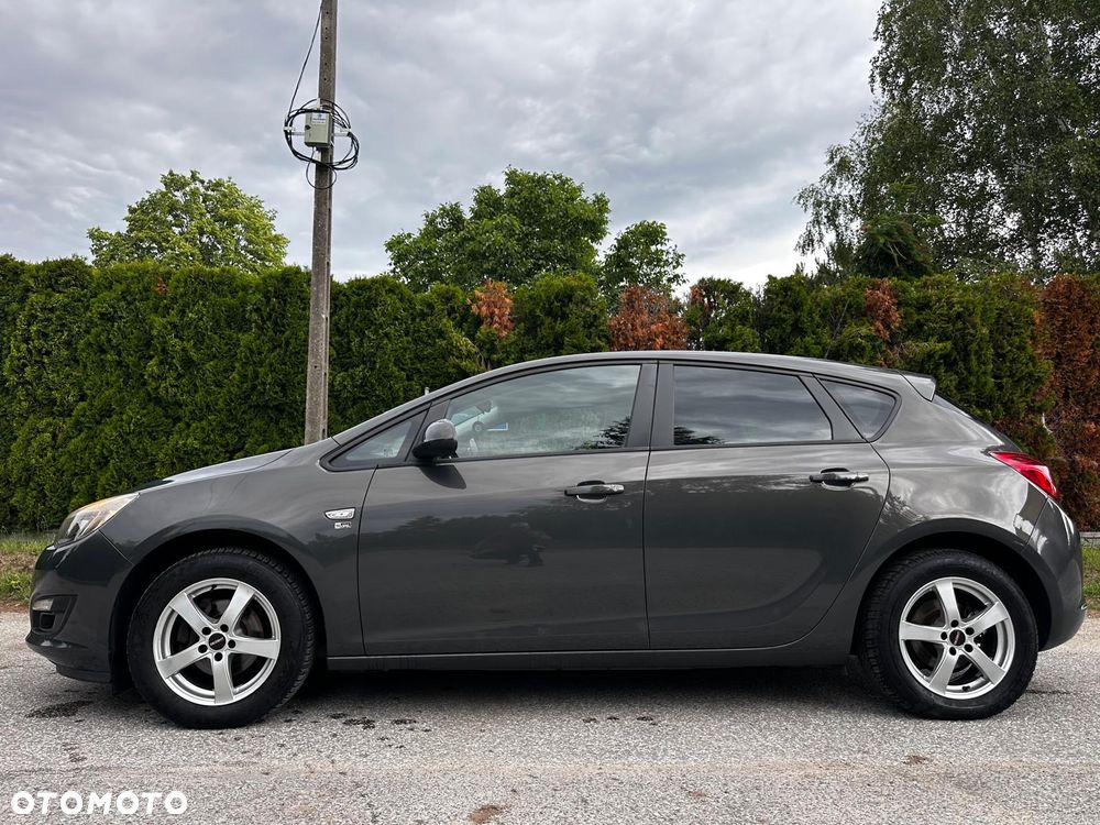 Opel Astra 1.4 Turbo - 10