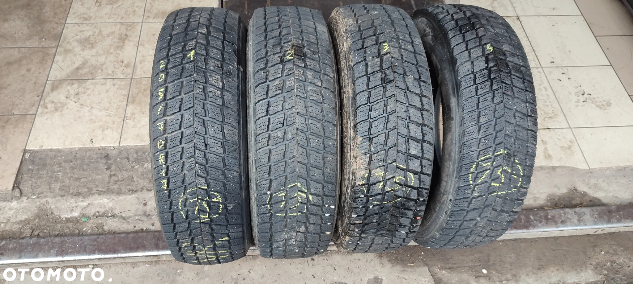 OPONY ZIMOWE 205/70R15 NEXEN WINGUARDSUV 96T (2517)ZIMA 7mm Komplet 4 Sztuki - 13