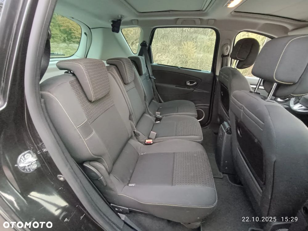 Renault Scenic 2.0 16V 140 CVT Dynamique - 8