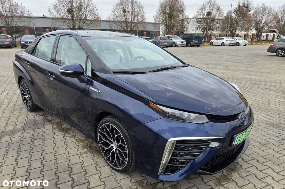 Toyota Mirai - 1