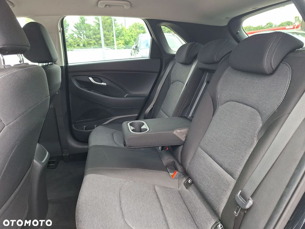 Hyundai i30 1.5 T-GDI 48V Smart DCT - 16