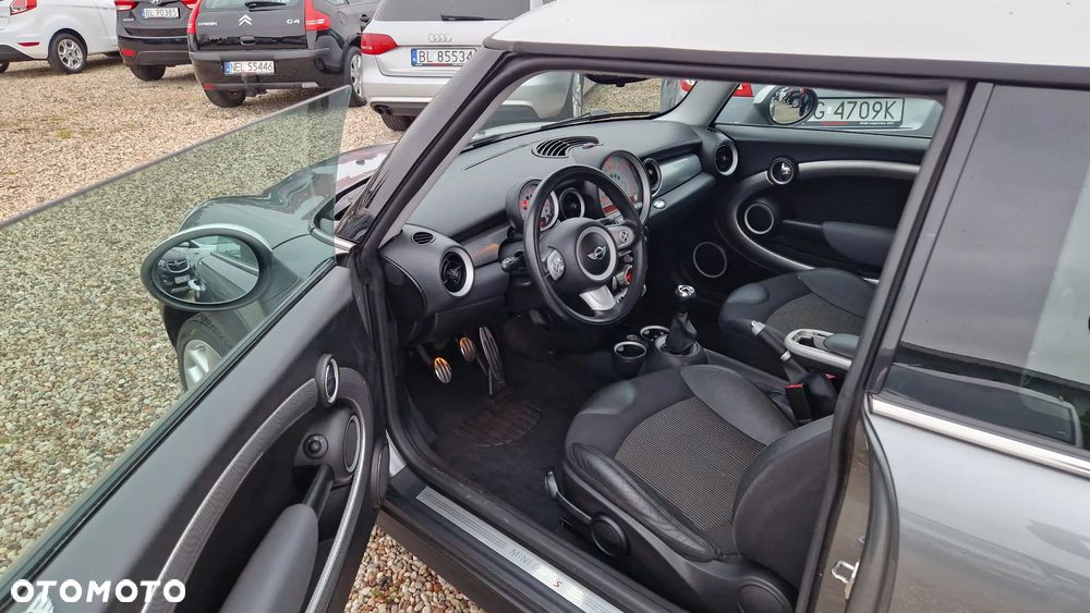 MINI Cooper S 50 Mayfair - 6