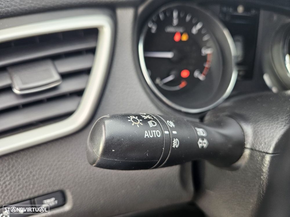 Nissan Qashqai 1.5 dCi Tekna J19 - 34