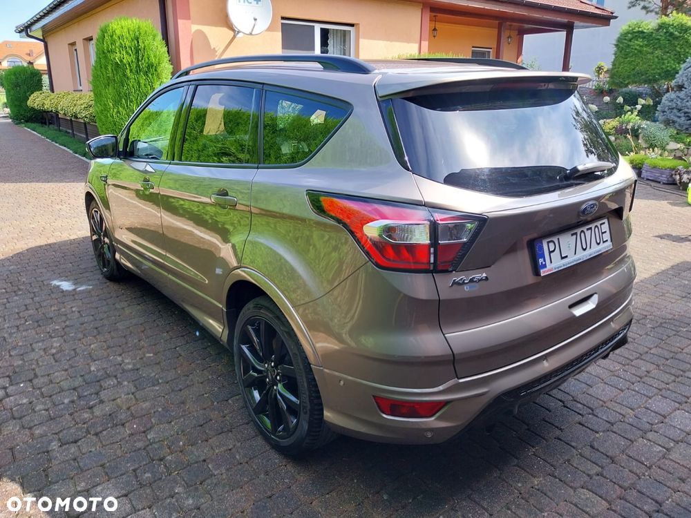 Ford Kuga 2.0 TDCi 4x4 ST-Line - 4
