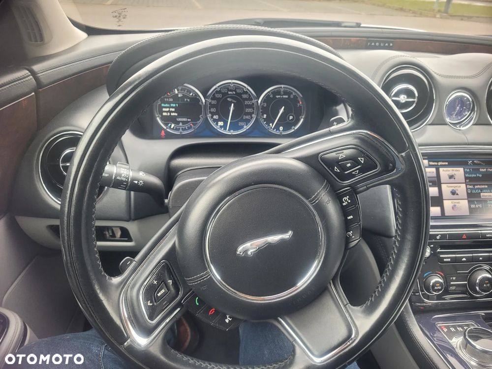 Jaguar XJ 3.0 V6 Kompressor AWD Premium Luxury - 13
