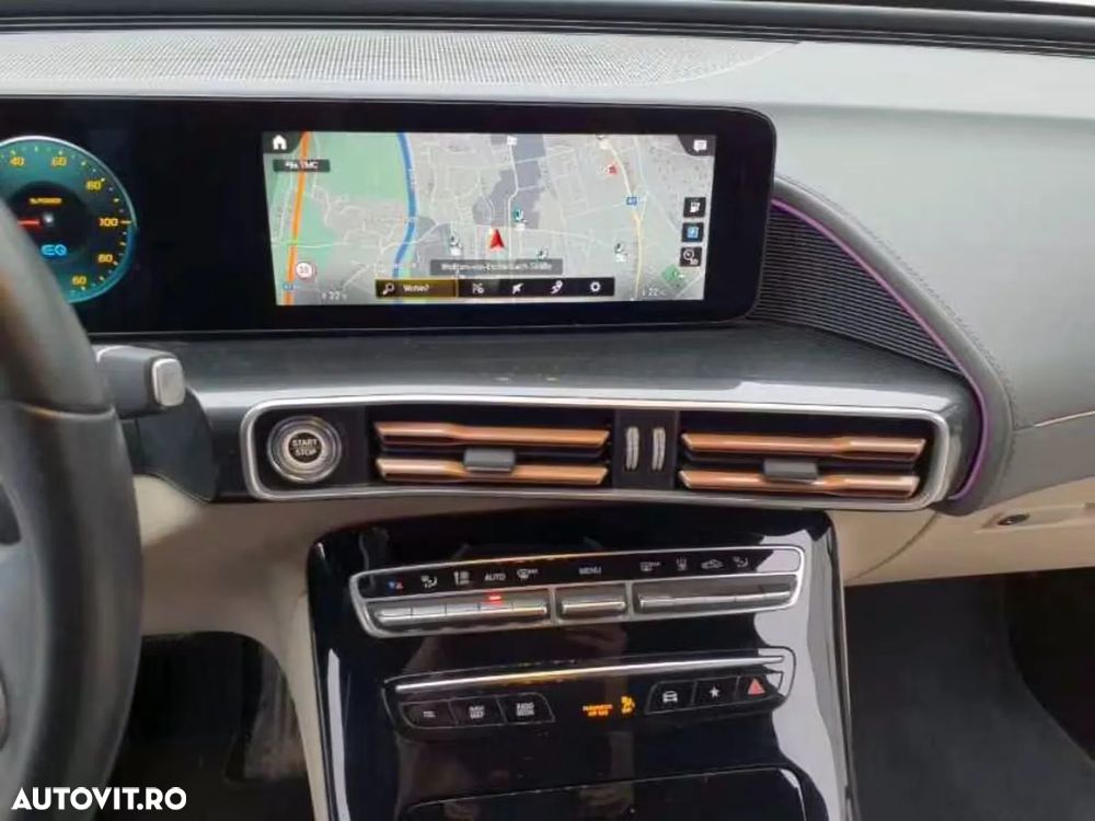 Mercedes-Benz EQC 400 4MATIC - 11