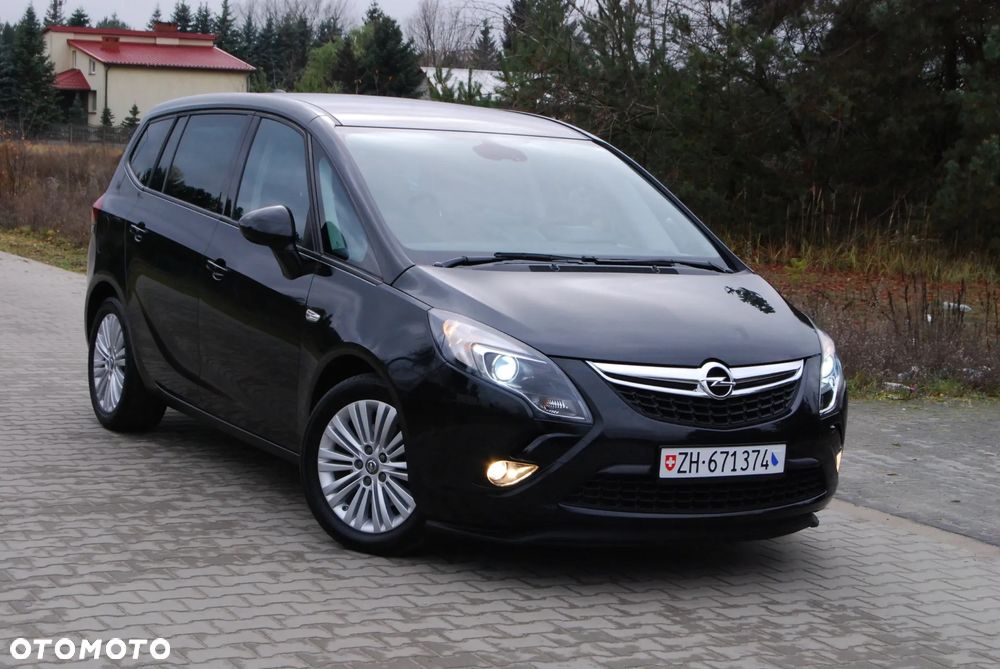 Opel Zafira 1.4 T Cosmo EU6 - 14