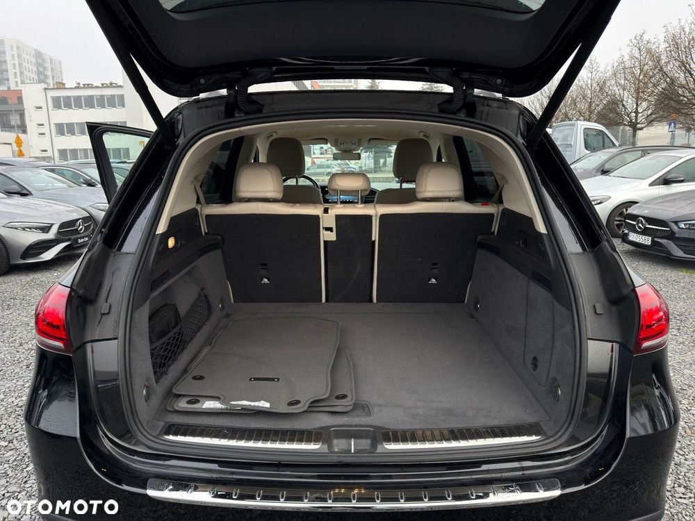 Mercedes-Benz GLE - 28