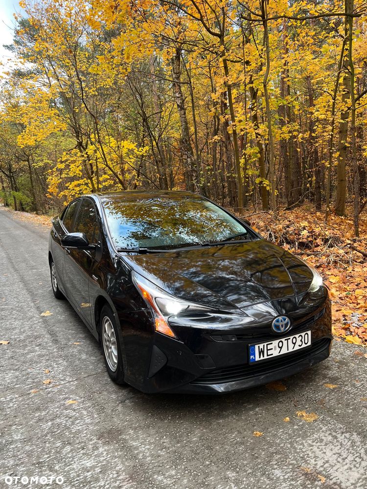 Toyota Prius 1.8 Hybrid Premium - 2