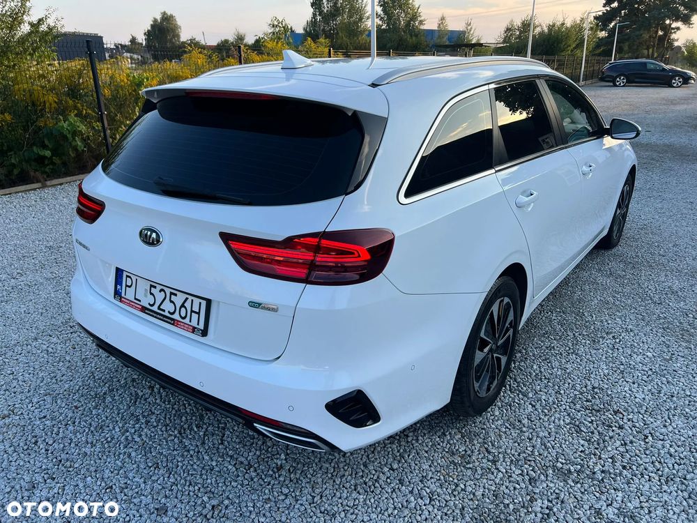 Kia Ceed SW 1.6 GDI DCT OPF Plug-in-Hybrid Spirit - 10