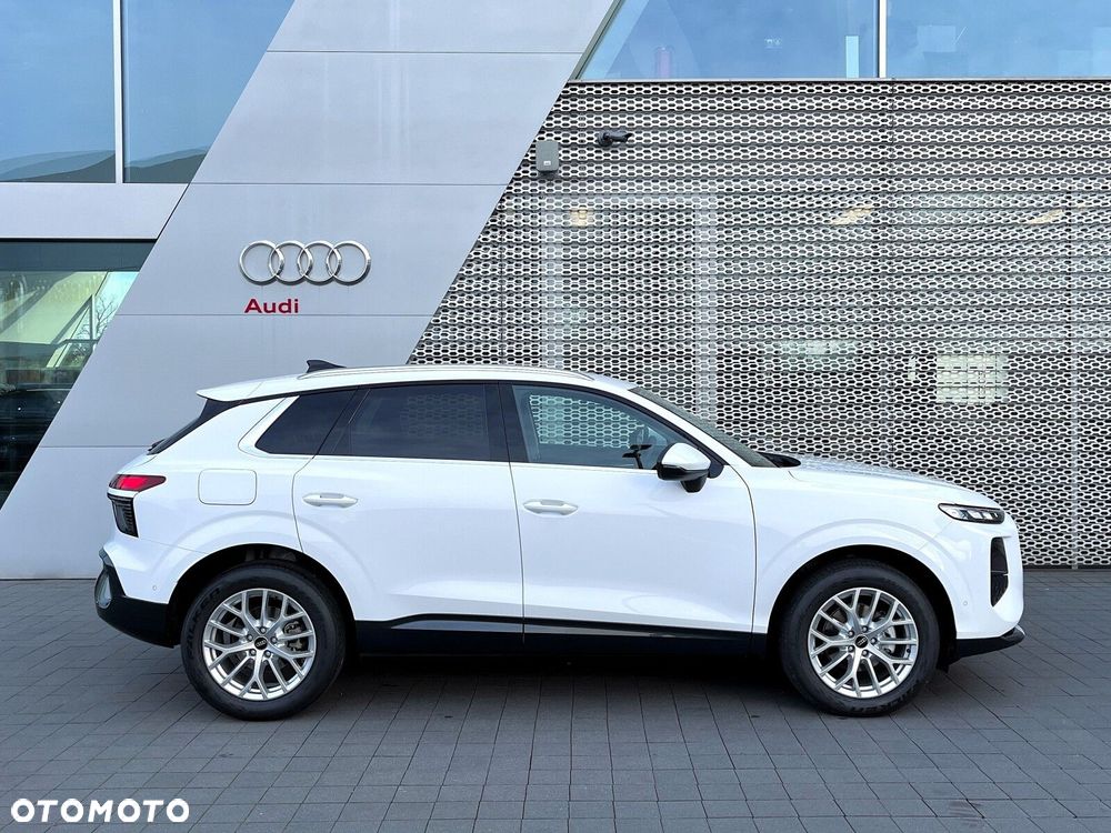 Audi Q3 - 1