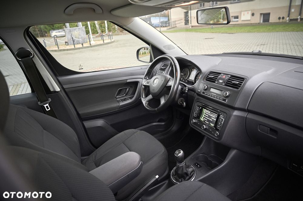 Skoda Roomster 1.6 TDI DPF Scout PLUS EDITION - 35