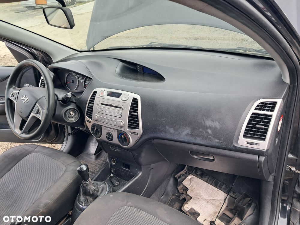 DAWCA CZĘŚCI HYUNDAI I20 I 2011 1.2 MPI 16V G4LA KL. FR - 19