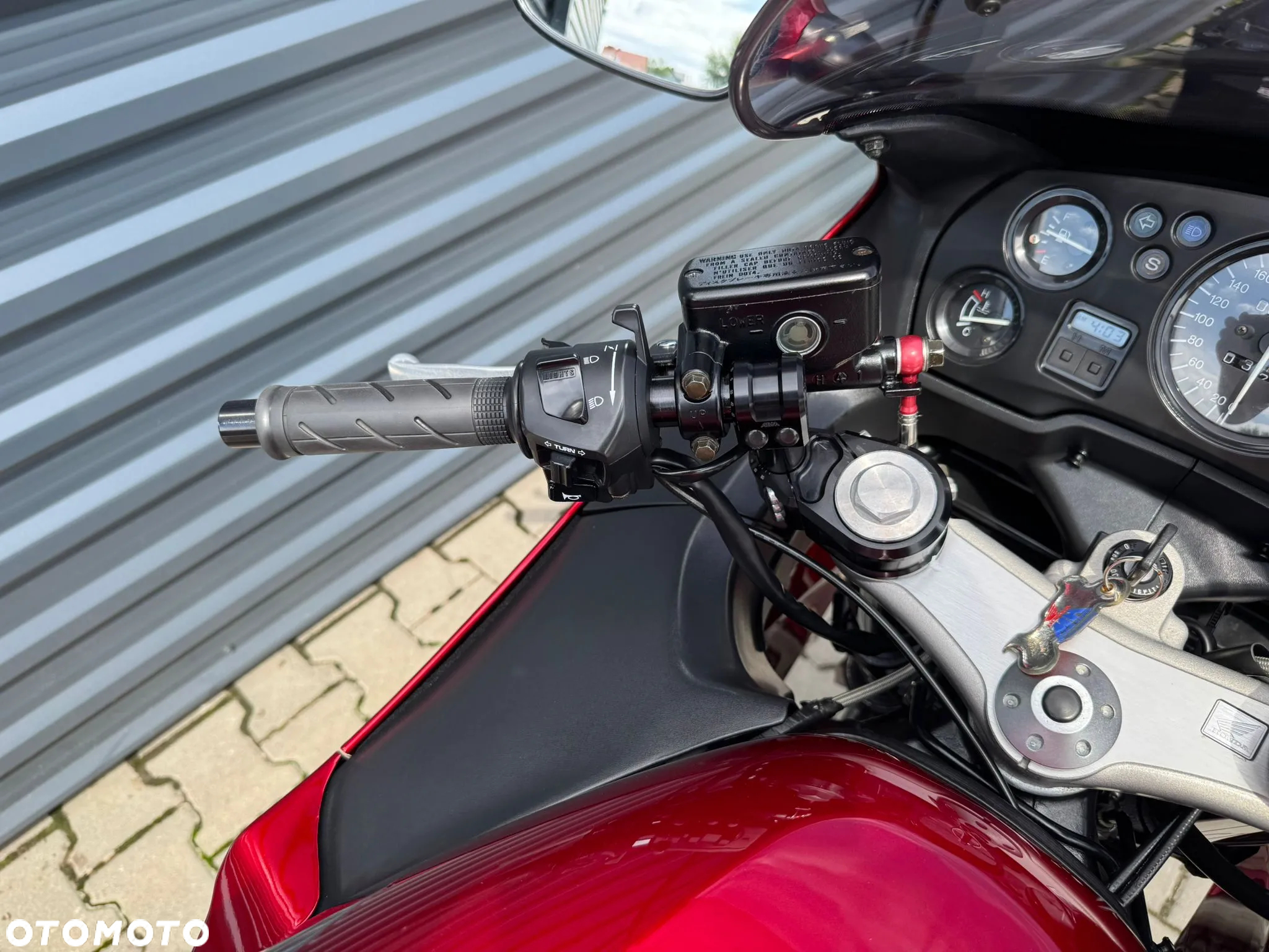 Honda CBR - 16