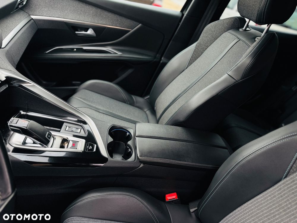 Peugeot 3008 BlueHDi 130 Stop & Start EAT8 Allure - 7