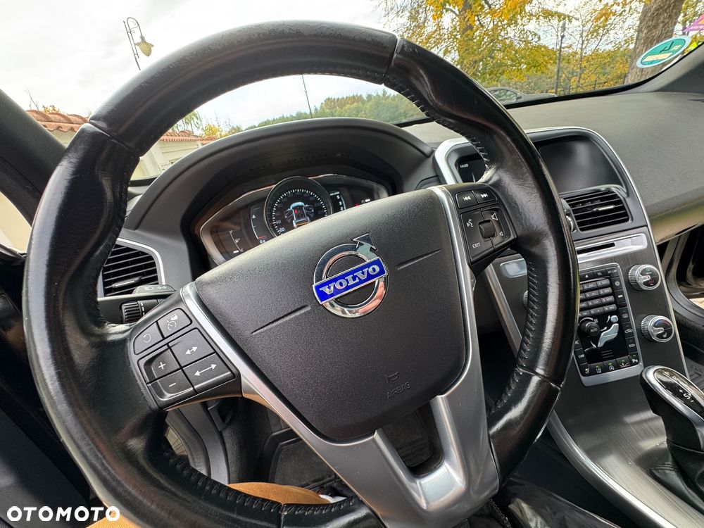 Volvo XC 60 - 21