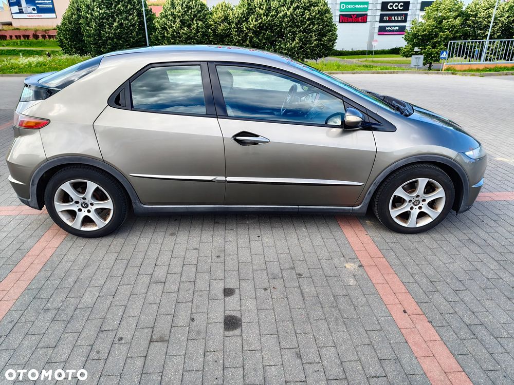 Honda Civic 1.8 Comfort - 6
