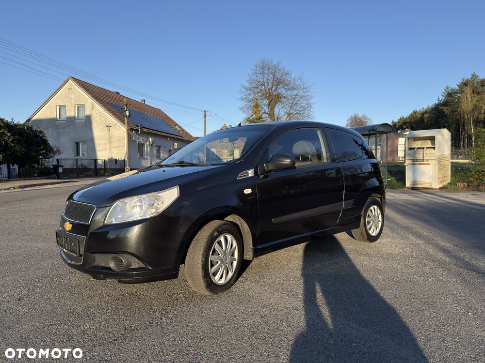 Chevrolet Aveo - 4