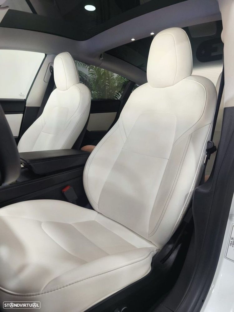 Tesla Model 3 Performance Dual Motor AWD - 18