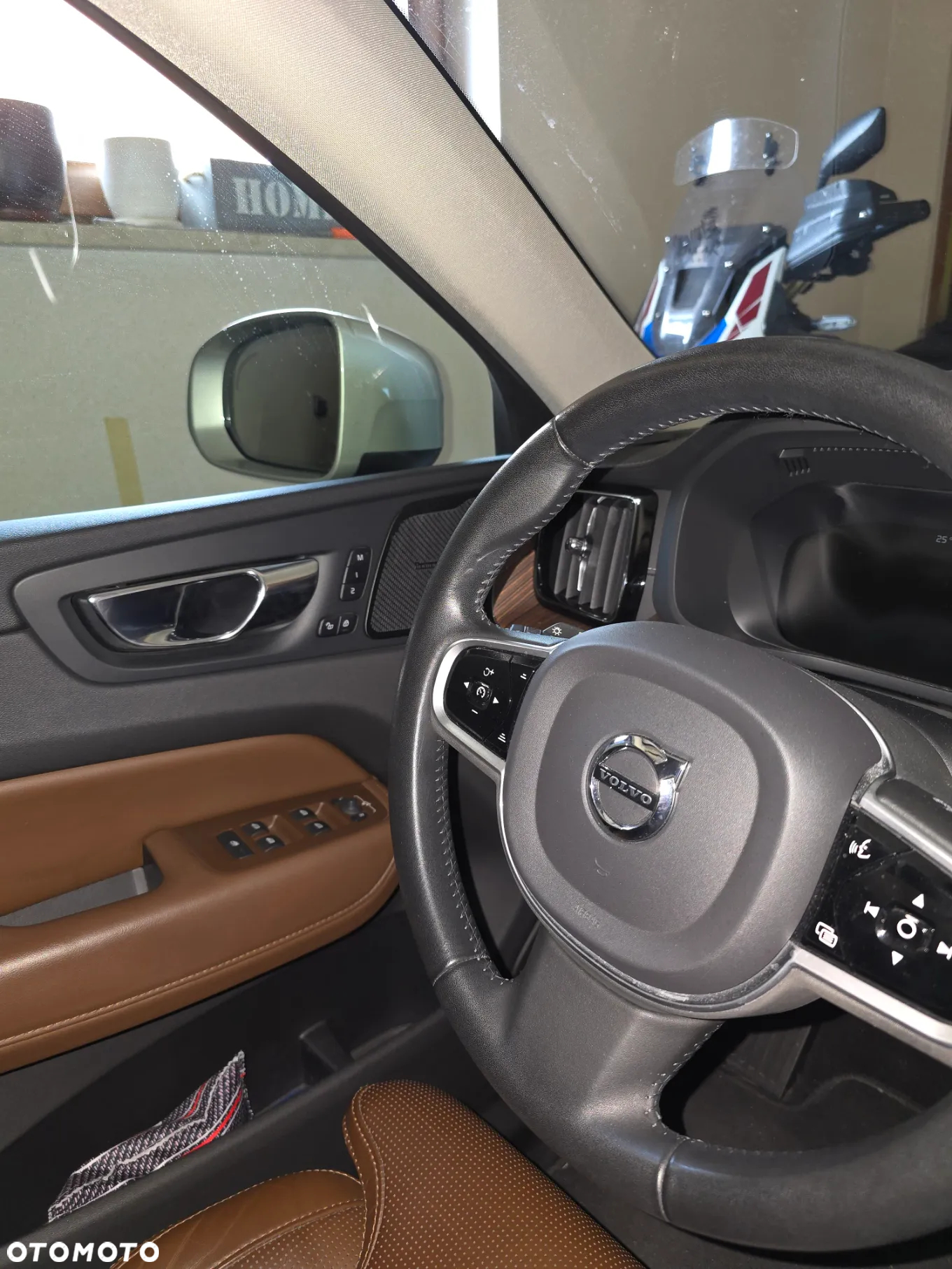 Volvo XC 60 T5 AWD Inscription - 33