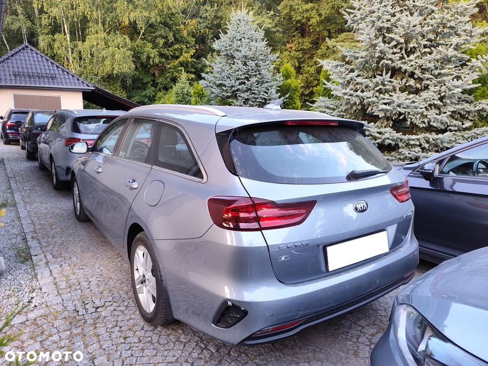 Kia Ceed - 3