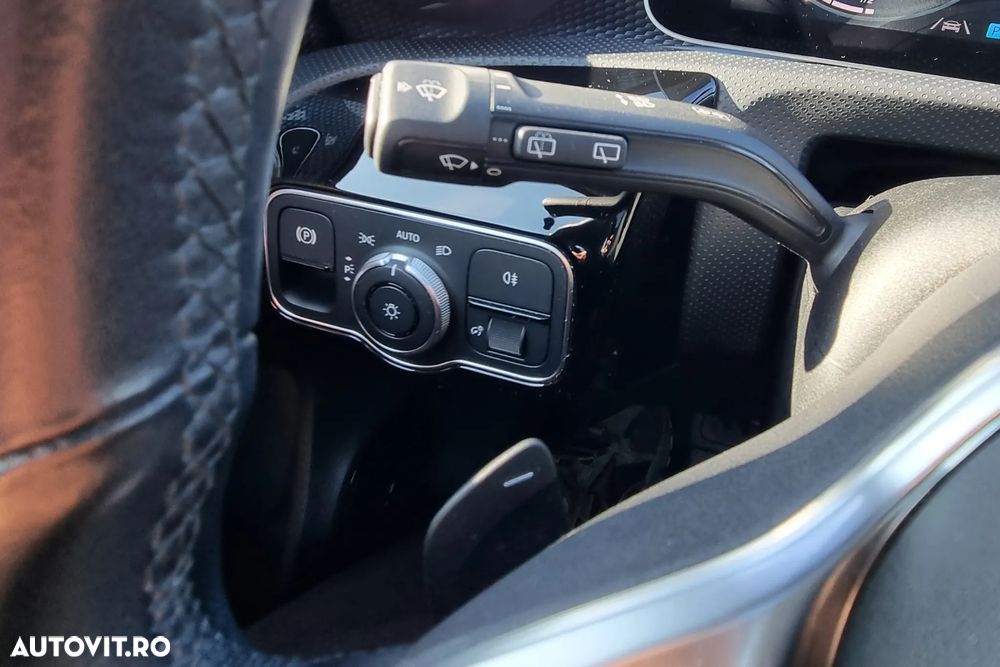 Mercedes-Benz A 220 7G-DCT Edition 1 - 24