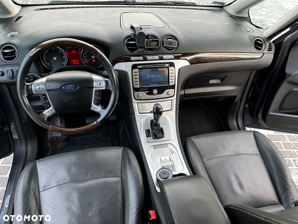 Ford Galaxy 2.0 TDCi Ghia - 37