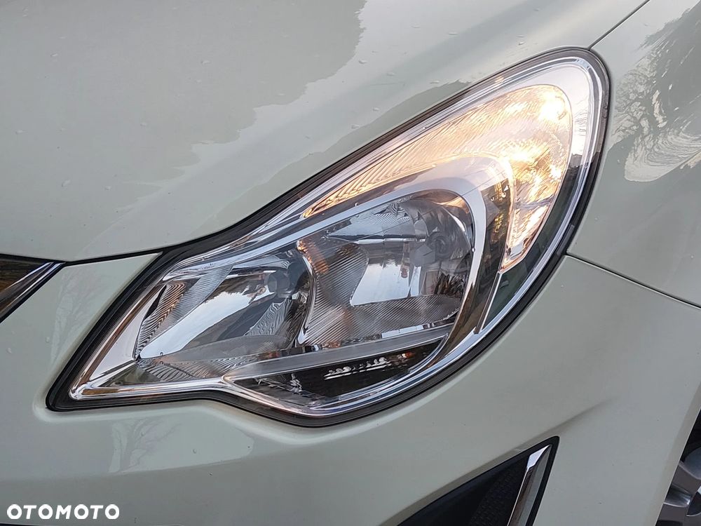 Opel Corsa 1.4 16V 150 Jahre - 9