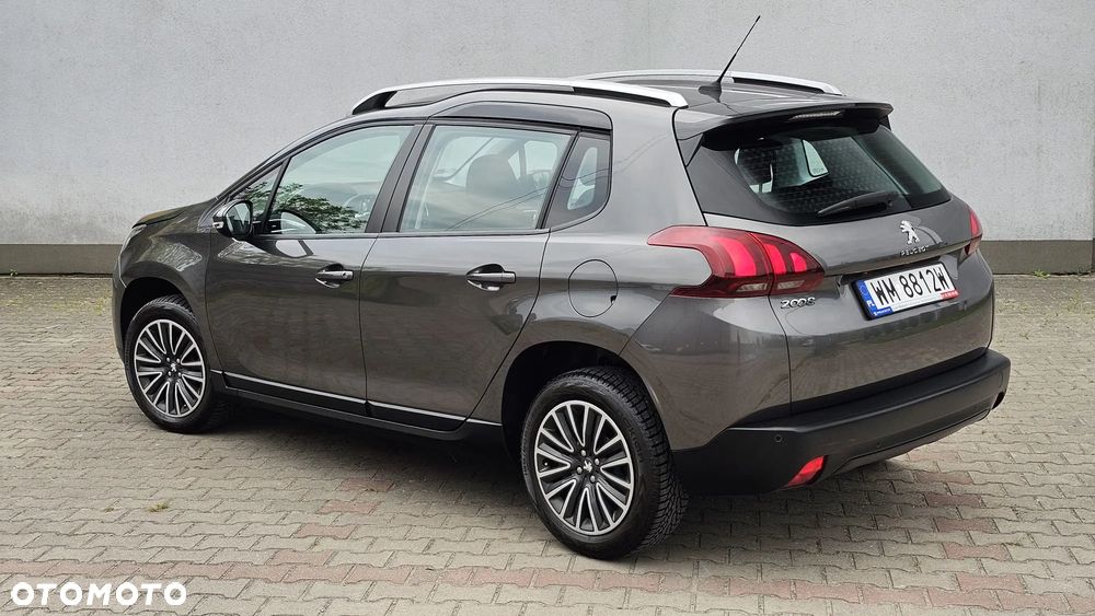 Peugeot 2008 - 10