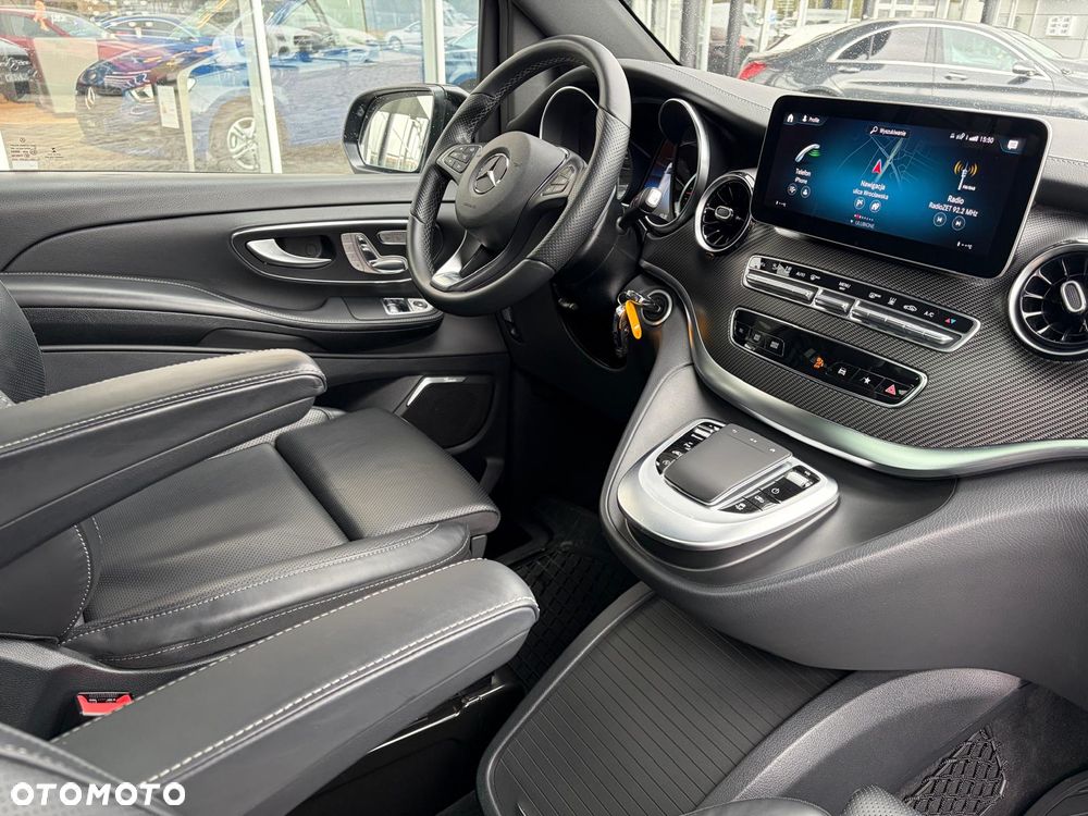 Mercedes-Benz Klasa V 300 d 4-Matic Avantgarde 9G-Tronic (d³ugi) - 23