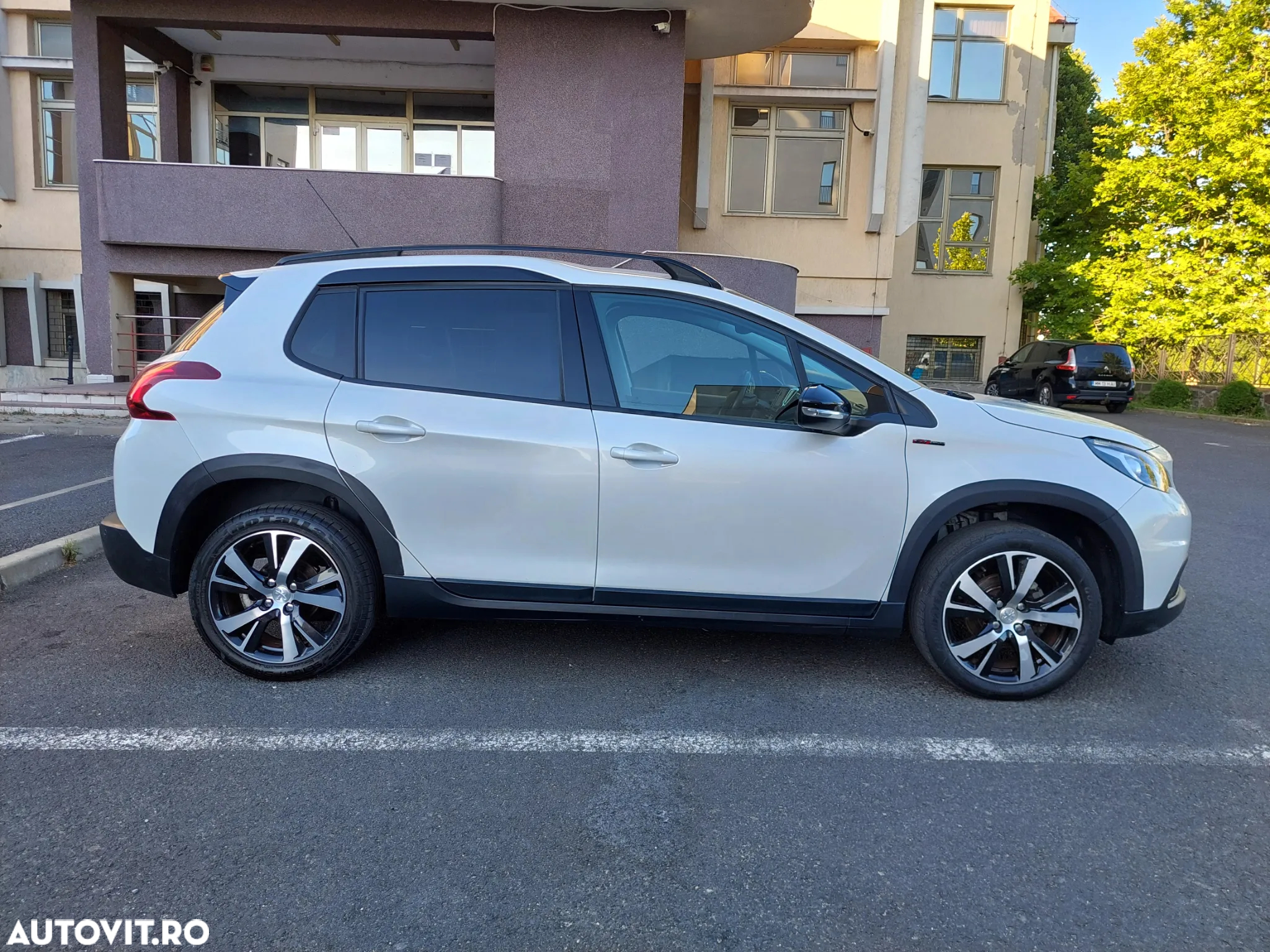 Peugeot 2008 1.6 BlueHDi FAP GT-Line - 22