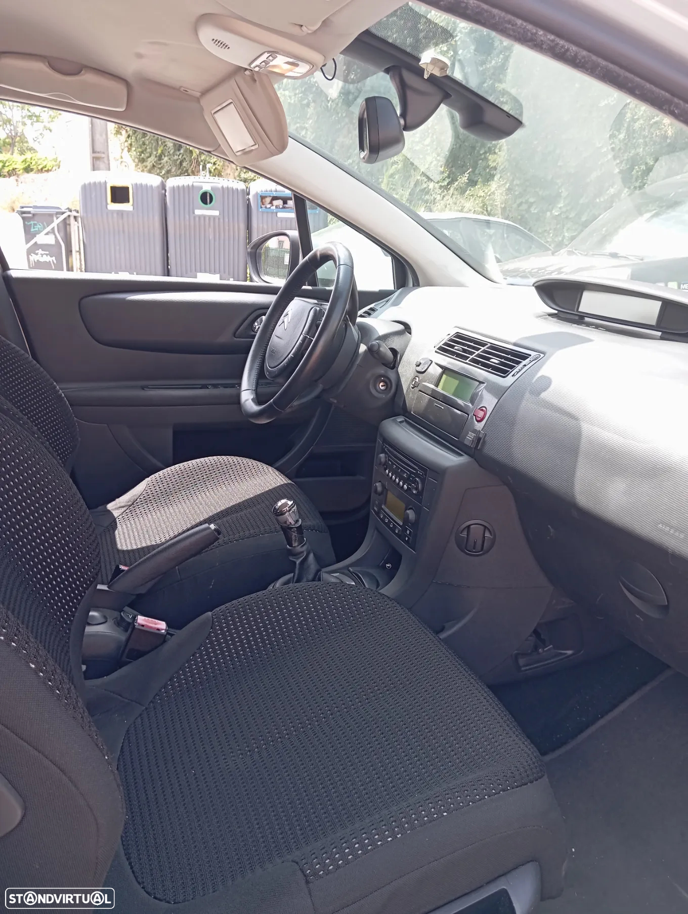 Citroën C4 1.6 HDi Exclusive Airdream - 6