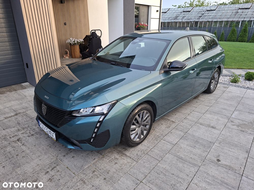 Peugeot 308 - 1