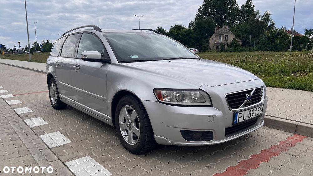 Volvo V50 1.6D DPF Kinetic - 1