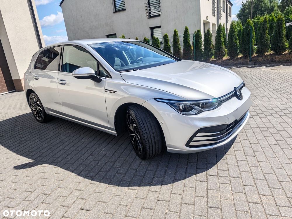 Volkswagen Golf 1.5 TSI Life - 10