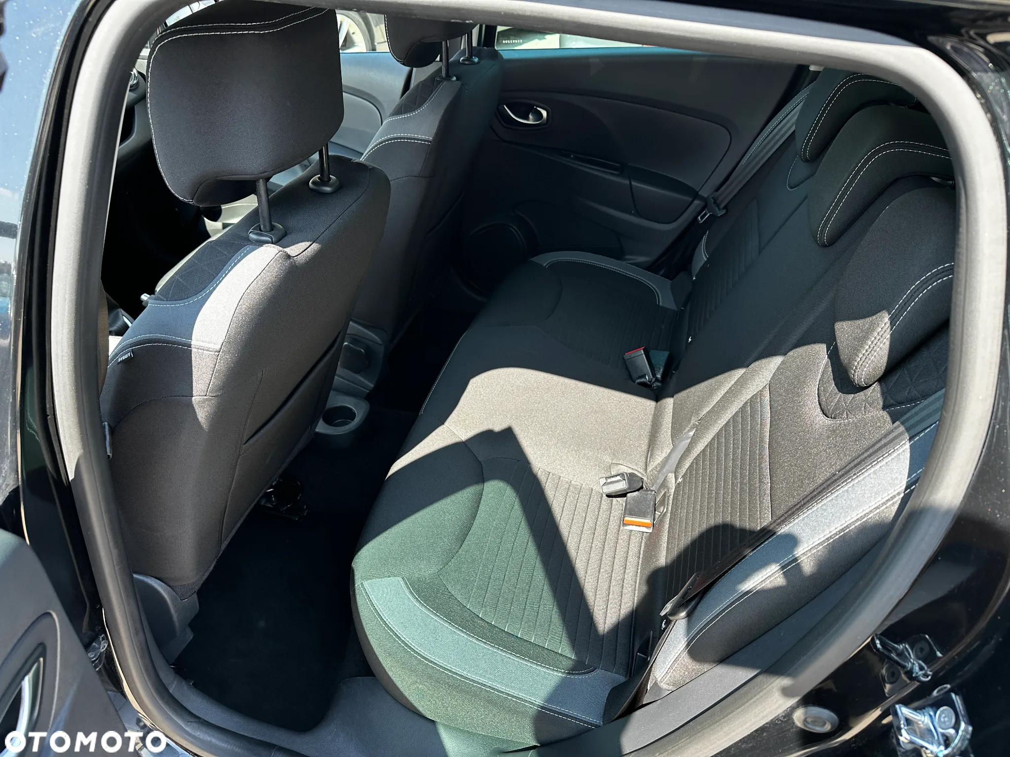Renault Clio - 21