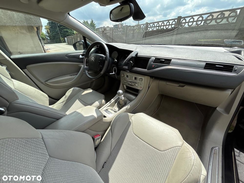 Citroën C5 2.0 HDi Exclusive - 28