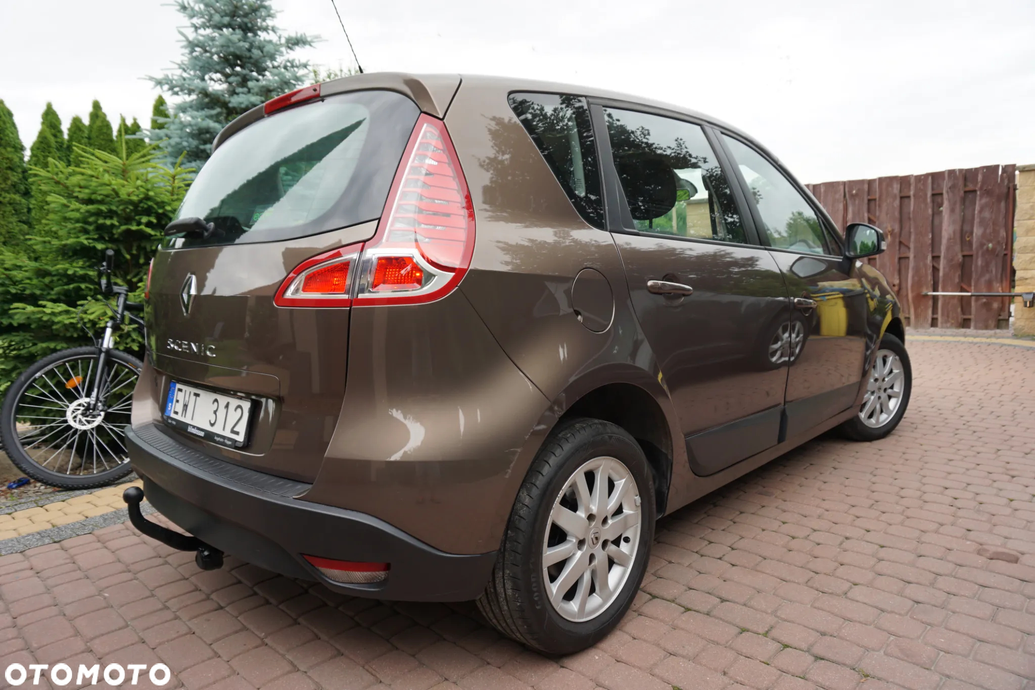 Renault Scenic 1.6 16V 110 Expression - 9
