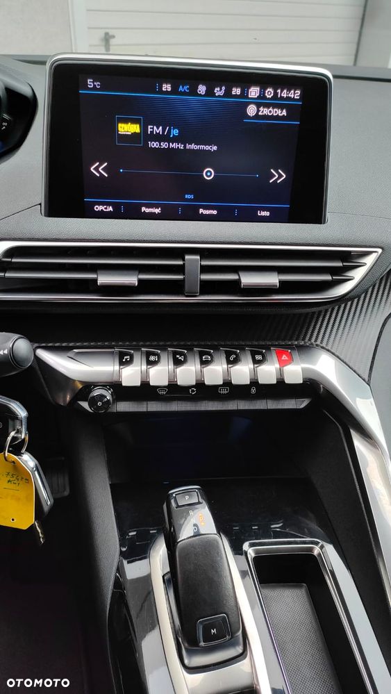 Peugeot 5008 - 21