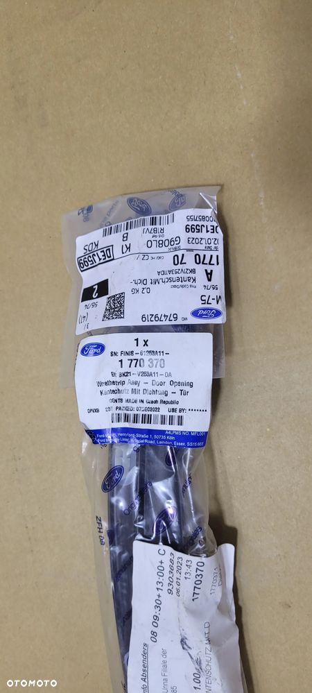 USZCZELKA LEWA DRZWI PRZÓD FORD CUSTOM 12- PIONOWA - 2