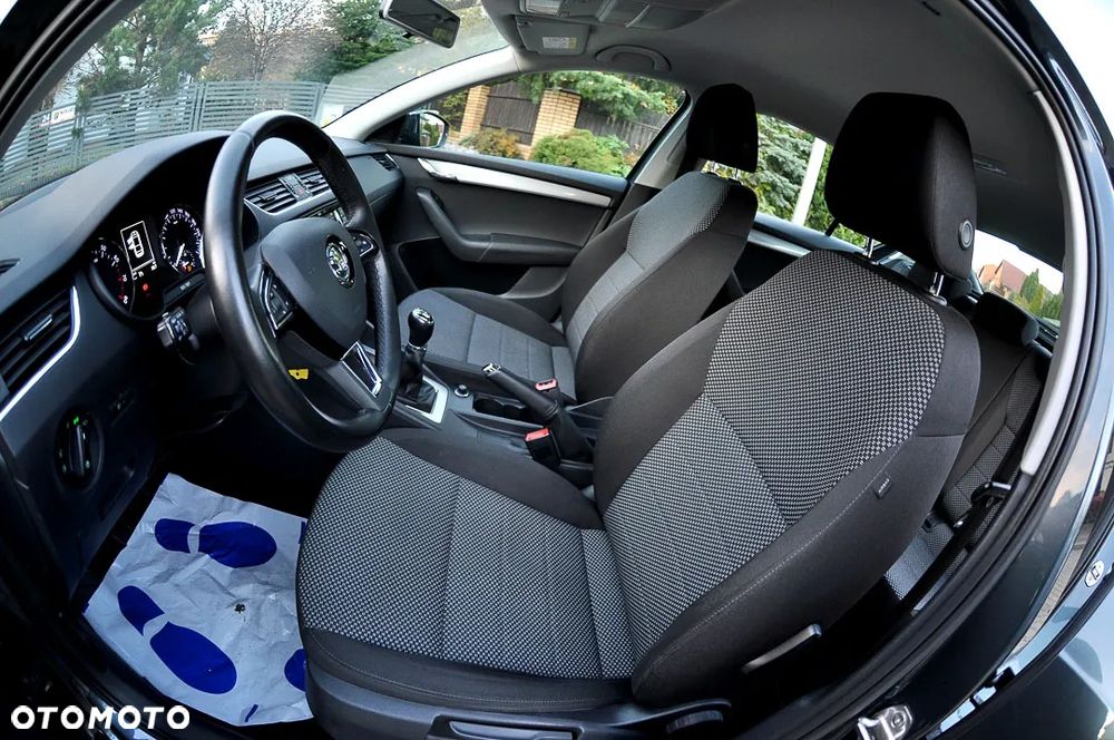 Skoda Octavia 1.4 TSI Ambition - 6