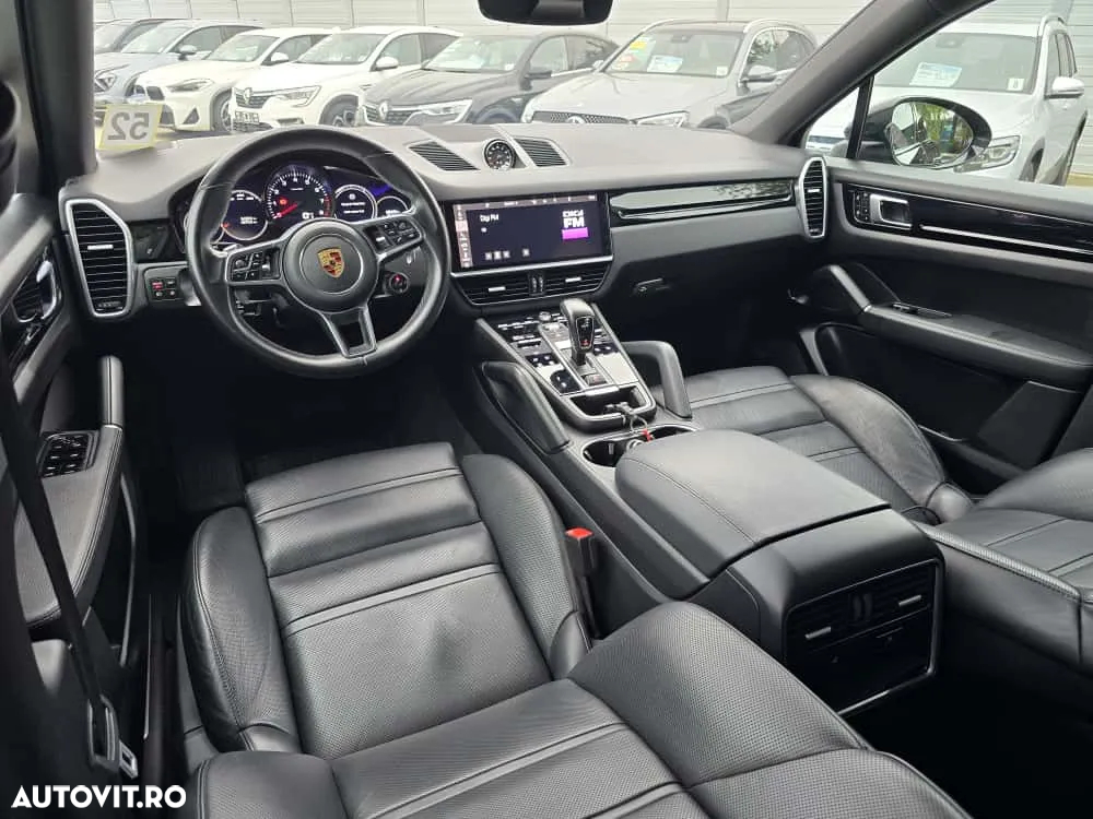 Porsche Cayenne Coupe Tiptronic S Platinum Edition - 8