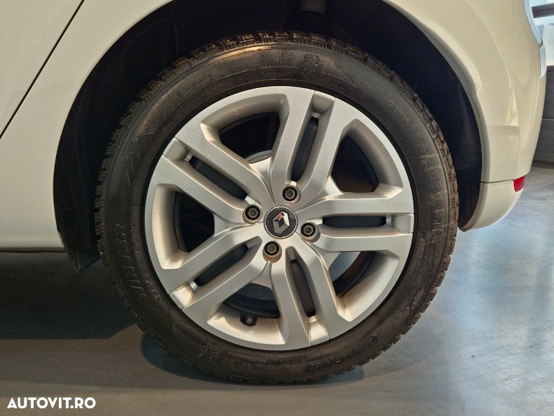Renault Clio TCe Life Evo - 8