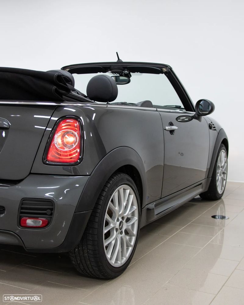 MINI Cabrio Cooper S - 23