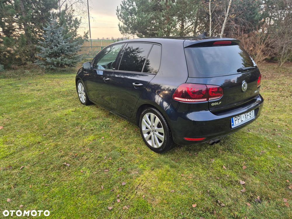 Volkswagen Golf - 5