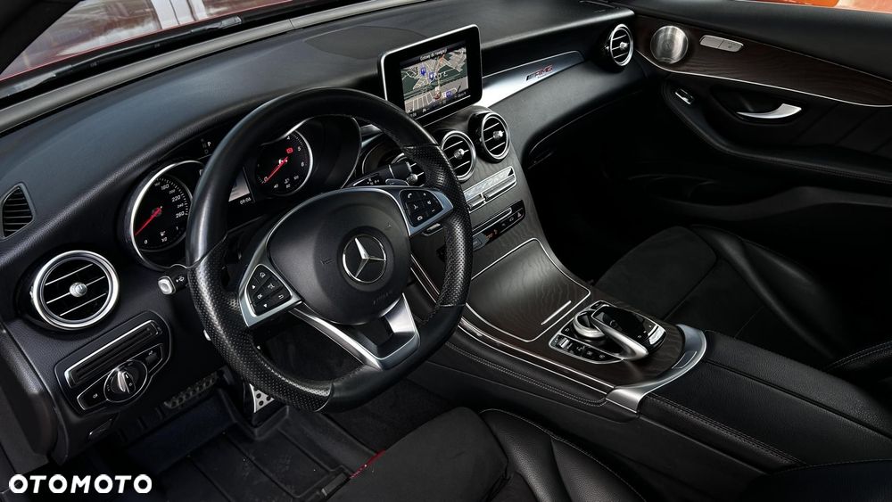 Mercedes-Benz GLC - 10