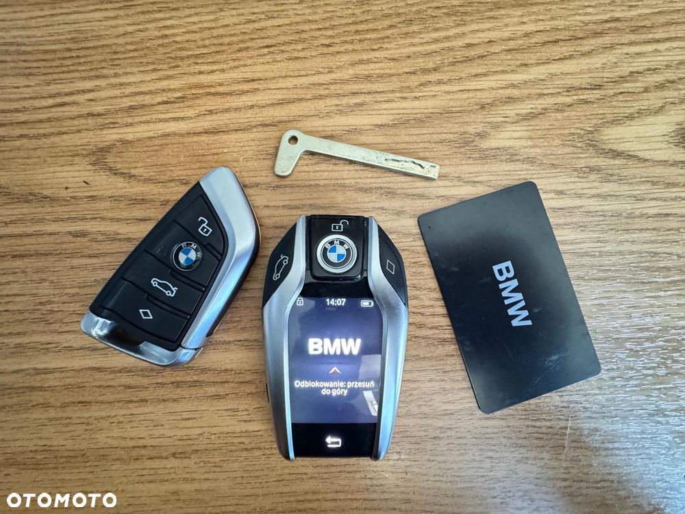 BMW Seria 3 320d xDrive Luxury Line - 35