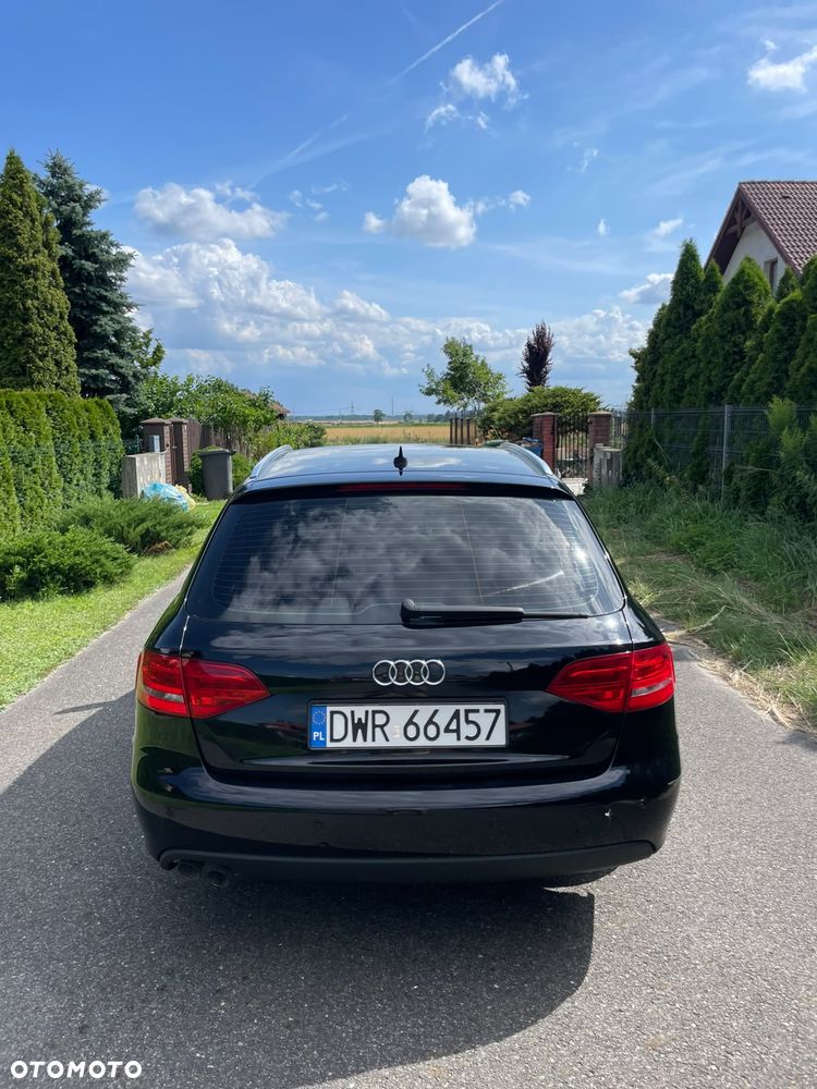 Audi A4 Avant 2.0 TDI - 6