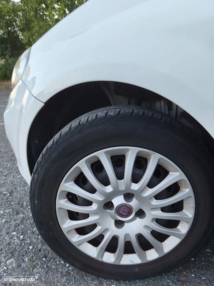 Fiat Punto 1.3 M-Jet Easy S&S - 5